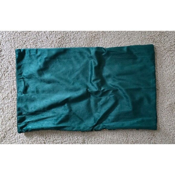 Christmas Tree Lumbar Pillow Covers 2-Pack 12x19 in fit 12x20 Inserts Green Gold - Picture 5 of 5